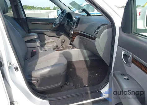 2011 Hyundai Santa Fe Se from USA, damaged, VIN 5XYZH4AG6BG017725